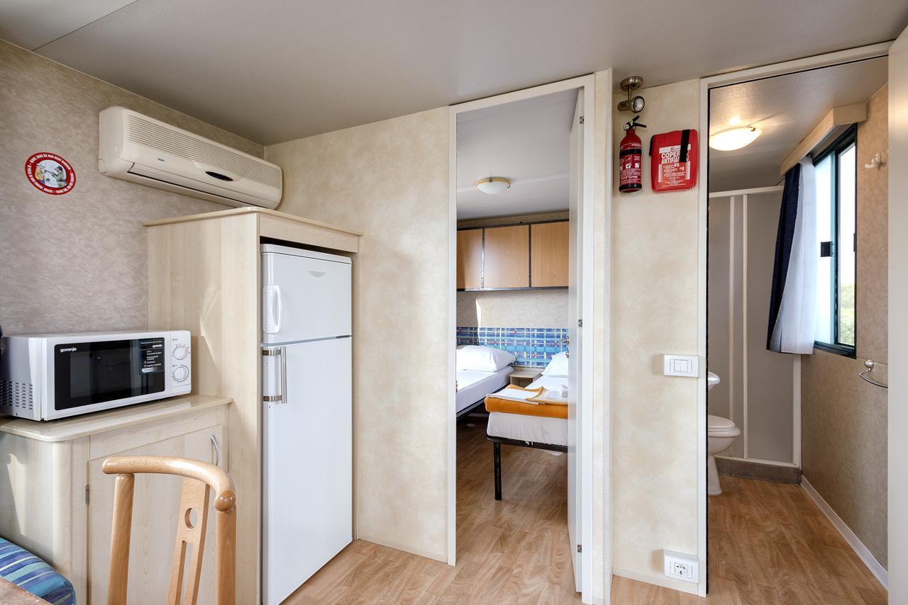 Mobile home Kopito Hvar Town Esterno foto